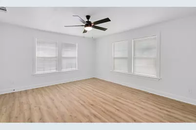 2525 Cole Avenue, Waco, TX 76707 - Photo 17