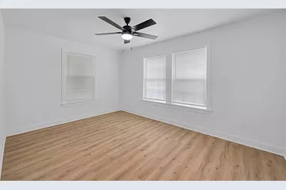2525 Cole Avenue, Waco, TX 76707 - Photo 15