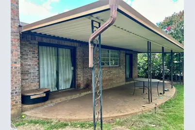 285 N Avenue B, Crawford, TX 76638 - Photo 33