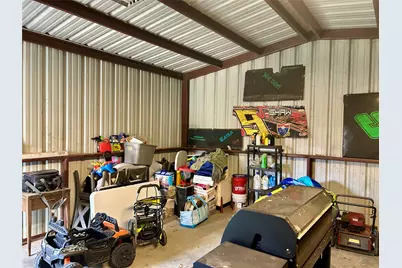 285 N Avenue B, Crawford, TX 76638 - Photo 31
