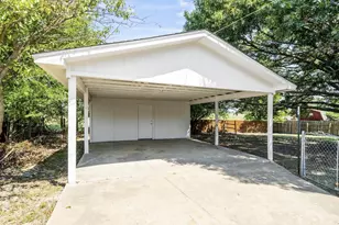 810 S Western Hls Dr, Howe, TX 75459 - Photo 27