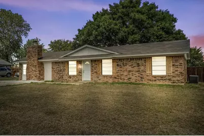 810 S Western Hills Drive, Howe, TX 75459 - Photo 1