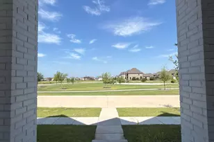14902 Hometown Dr, Frisco, TX 75035 - Photo 9