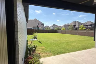 14902 Hometown Dr, Frisco, TX 75035 - Photo 31