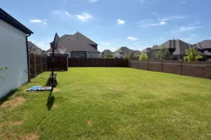 14902 Hometown Dr, Frisco, TX 75035 - Photo 33