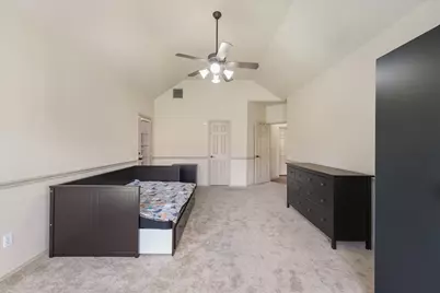 6817 Lake Meadow Lane, Sachse, TX 75048 - Photo 9