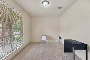 6817 Lake Meadow Ln, Sachse, TX 75048 - Photo 11