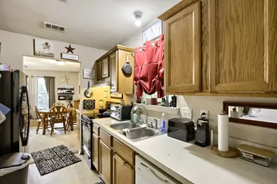 11617 Spence Lane, Balch Springs, TX 75180 - Photo 7