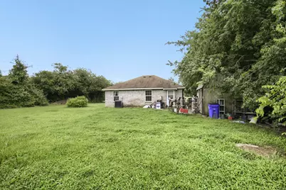 11617 Spence Lane, Balch Springs, TX 75180 - Photo 23