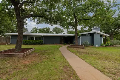 615 SW 20 Street, Mineral Wells, TX 76067 - Photo 1