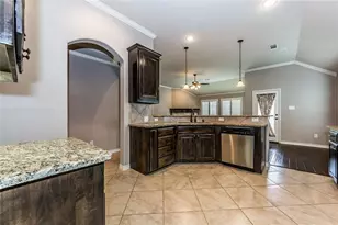 508 Cypress Hill Dr, Little Elm, TX 75068 - Photo 11