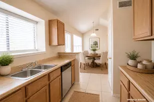 1410 Flameleaf Dr, Allen, TX 75002 - Photo 17