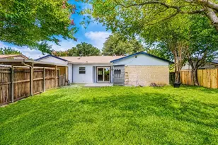 1206 Oakbluff Dr, Lancaster, TX 75146 - Photo 23