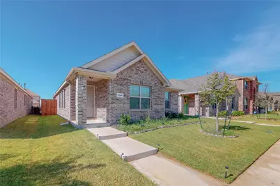 2348 Evening Stone Drive, Little Elm, TX 76227 - Photo 3