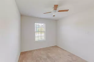 2348 Evening Stone Dr, Little Elm, TX 76227 - Photo 15
