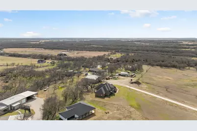 896 W 1st Street, Maypearl, TX 76064 - Photo 15