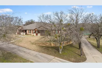 896 W 1st Street, Maypearl, TX 76064 - Photo 3