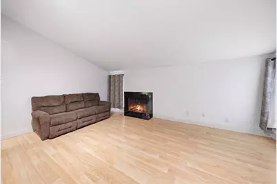 12824 Midway Road #2136, Dallas, TX 75244 - Photo 3