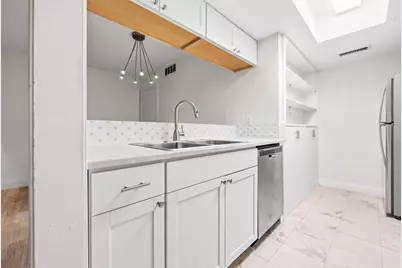 12824 Midway Road #2136, Dallas, TX 75244 - Photo 15
