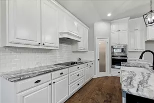 541 Harvest Grove Dr, Waxahachie, TX 75165 - Photo 17