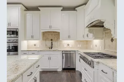 4428 Lake Breeze Drive, McKinney, TX 75071 - Photo 5