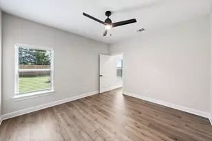 905 Cedar St, Hutchins, TX 75141 - Photo 5