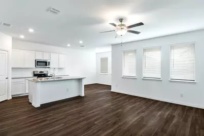 537 Robinson Way, Fate, TX 75189 - Photo 5
