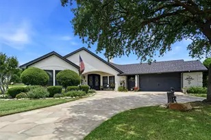562 Timber Ridge Dr, Trophy Club, TX 76262 - Photo 1