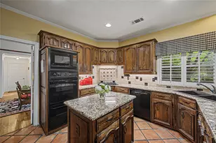 5831 London Ln, Dallas, TX 75252 - Photo 13