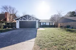 3921 Teaberry Ln, Fort Worth, TX 76133 - Photo 1