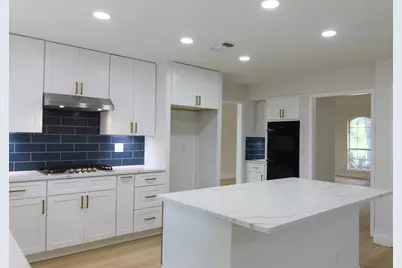 2687 Creekside Way, Highland Village, TX 75077 - Photo 9