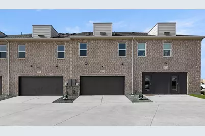 5709 Lakeview Drive, Watauga, TX 76148 - Photo 3