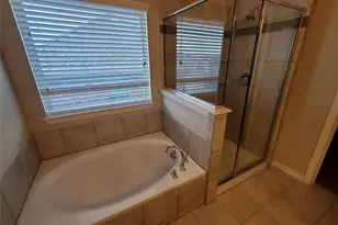 1913 Edgewater Dr, Garland, TX 75043 - Photo 9