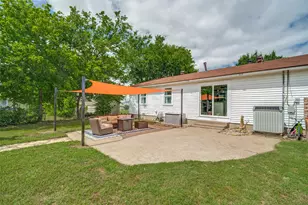 709 Charles St, Weatherford, TX 76086 - Photo 25