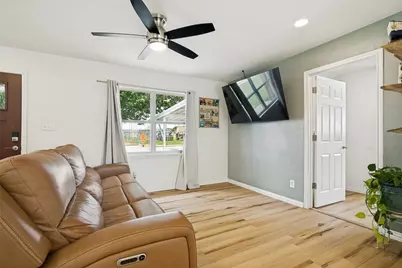 709 Charles Street, Weatherford, TX 76086 - Photo 5