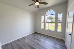309 Marshall Creek Rd, Roanoke, TX 76262 - Photo 17