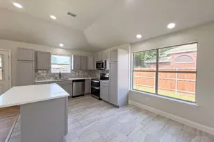 309 Marshall Creek Rd, Roanoke, TX 76262 - Photo 9