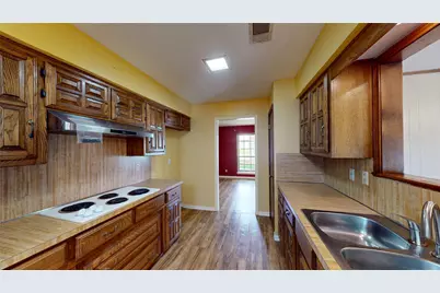 1926 Camden Way, Carrollton, TX 75007 - Photo 11