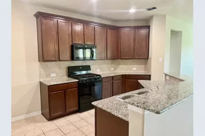 917 Bird Creek Drive, Little Elm, TX 75068 - Photo 9