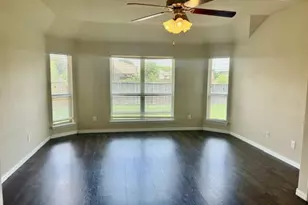 917 Bird Creek Dr, Little Elm, TX 75068 - Photo 11