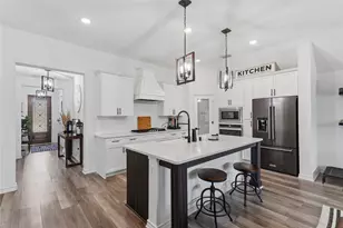 7004 Trailhead St, Little Elm, TX 76227 - Photo 3