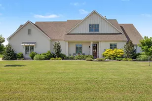 1401 Oliver Creek Ln, Justin, TX 76247 - Photo 1