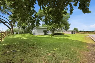 59 Noland Rd, Whitesboro, TX 76273 - Photo 11