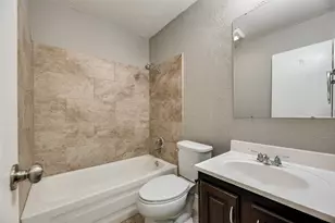 1732 Delaford Ct, Carrollton, TX 75007 - Photo 19