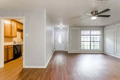 2301 Kingsford Court, Arlington, TX 76017 - Photo 11