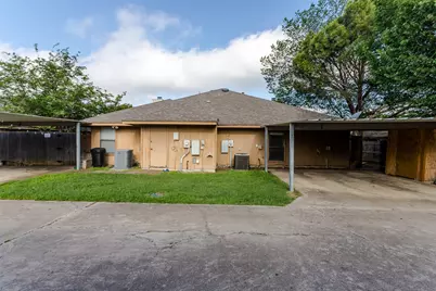 2301 Kingsford Court, Arlington, TX 76017 - Photo 23