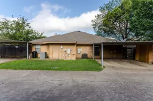2301 Kingsford Ct, Arlington, TX 76017 - Photo 23