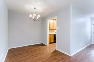2301 Kingsford Ct, Arlington, TX 76017 - Photo 9