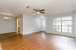 2301 Kingsford Ct, Arlington, TX 76017 - Photo 15