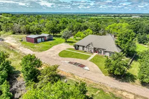 331 Tanglewood Dr, Weatherford, TX 76087 - Photo 37